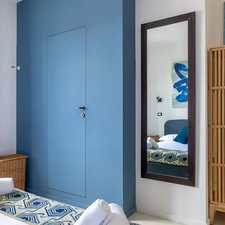 Spacious With Terrace 3 Bedroom, Metroa Battistini Daire Roma